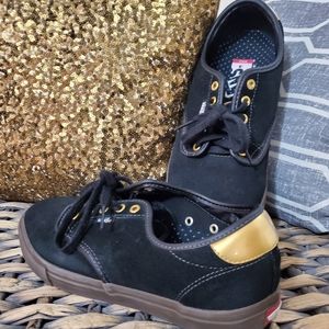 Mens Van's Chima Ferguson Pro sneaker